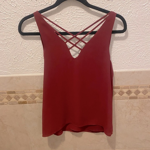 Express Top - Picture 2 of 3